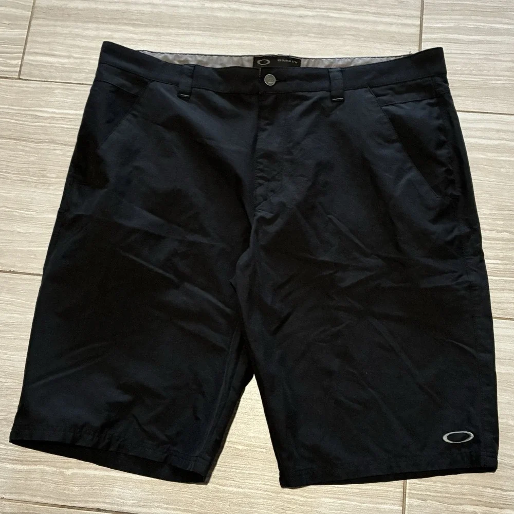 Oakley Take Shorts 2.5 Black Mens 40 Performance Golf Hybrid Stretch 13" 441931 - Picture 6 of 12